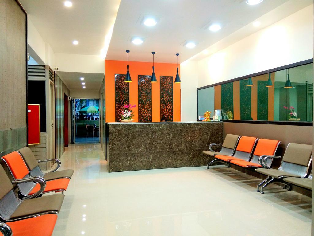 Hotel Raviraj Pune Dış mekan fotoğraf