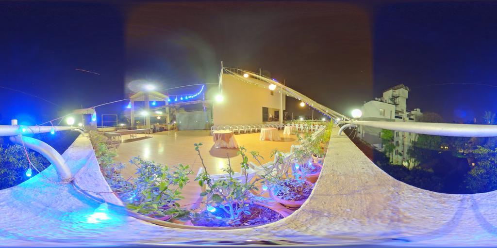 Hotel Raviraj Pune Dış mekan fotoğraf